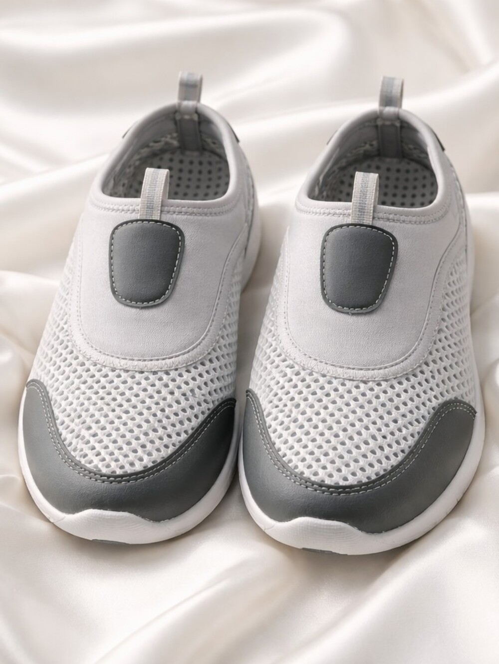 SCRUBS/RX Gray and Black Mesh Slip-On Sneakers Size 8